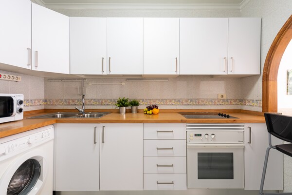 Foto van Huis bij Playa de Las Canteras met Tuin - Vakantiehuis in Las Palmas de Gran Canaria - Kitchen