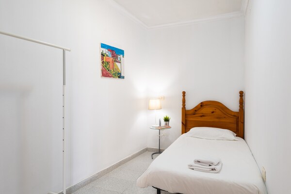Foto van Huis bij Playa de Las Canteras met Tuin - Vakantiehuis in Las Palmas de Gran Canaria - BedRoom