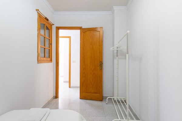 Foto van Huis bij Playa de Las Canteras met Tuin - Vakantiehuis in Las Palmas de Gran Canaria - BedRoom