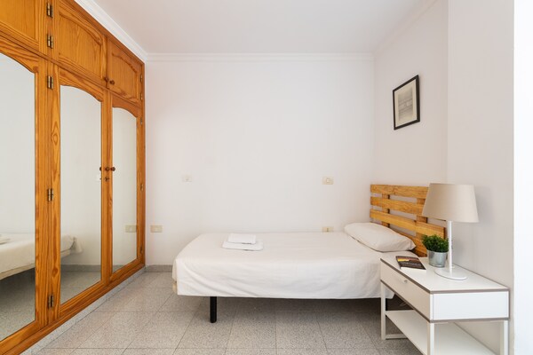 Foto van Huis bij Playa de Las Canteras met Tuin - Vakantiehuis in Las Palmas de Gran Canaria - BedRoom