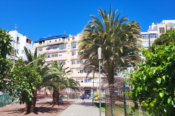 Foto van Huis bij Playa de Las Canteras met Tuin - Vakantiehuis in Las Palmas de Gran Canaria - Outdoor