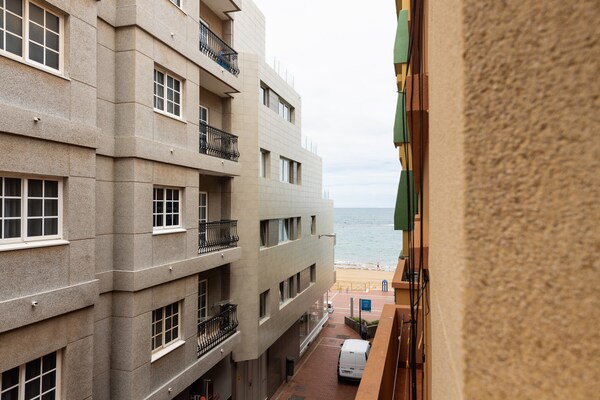 Foto van Huis bij Playa de Las Canteras met Tuin - Vakantiehuis in Las Palmas de Gran Canaria - Outdoor