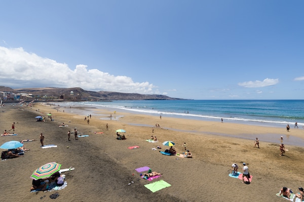 Foto van Huis bij Playa de Las Canteras met Tuin - Vakantiehuis in Las Palmas de Gran Canaria - Outdoor