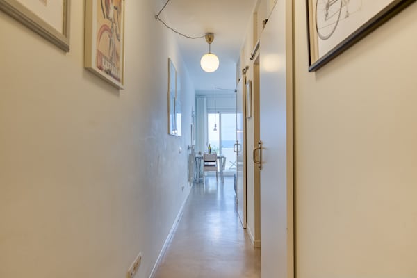 Foto van Appartement aan Las Canteras Strand - Vakantiehuis in Las Palmas de Gran Canaria - Landing