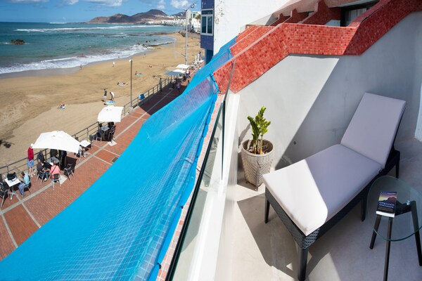 Foto van Appartement aan Las Canteras Strand - Vakantiehuis in Las Palmas de Gran Canaria - terrace