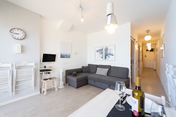 Foto van Appartement aan Las Canteras Strand - Vakantiehuis in Las Palmas de Gran Canaria - LivingRoom