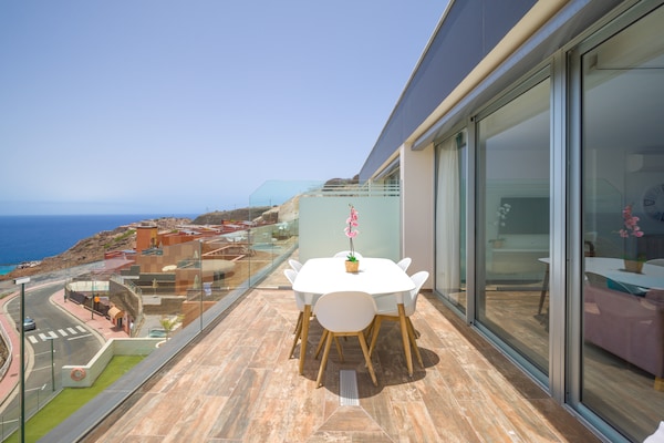 Foto van Huis in Mogán bij Playa de Amadores - Vakantiehuis in Mogán - TerraceBalcony