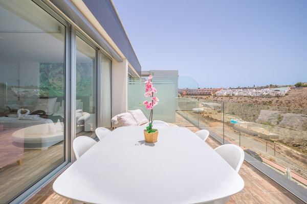 Foto van Huis in Mogán bij Playa de Amadores - Vakantiehuis in Mogán - terrace