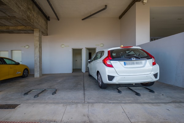 Foto van Huis in Mogán bij Playa de Amadores - Vakantiehuis in Mogán - Garage