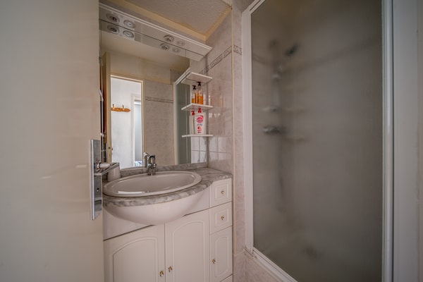 Foto van Appartement in Allos met Bergzicht - Vakantiehuis in Allos - BathRoom