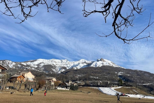 Foto van Appartement in Allos met Bergzicht - Vakantiehuis in Allos - AreaWinter20KM