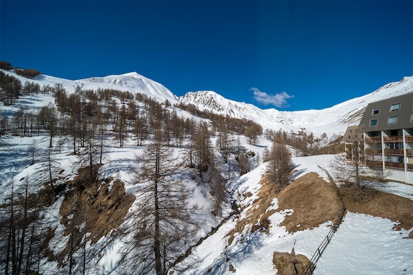 Foto van Appartement in Allos met Bergzicht - Vakantiehuis in Allos - Outdoor