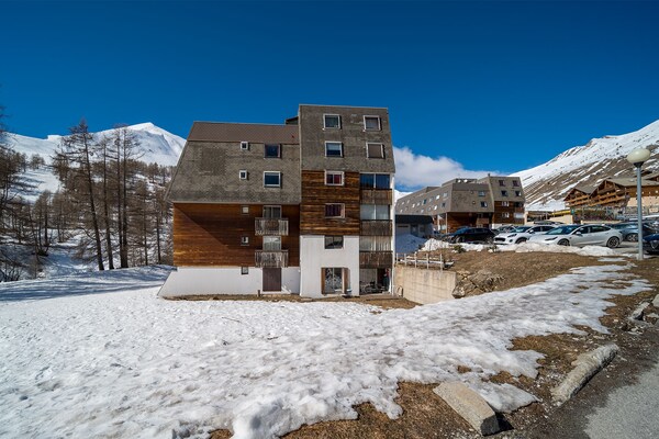 Foto van Appartement in Allos met Bergzicht - Vakantiehuis in Allos - Outdoor
