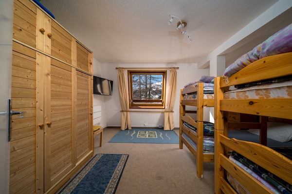 Foto van Appartement in Allos met Bergzicht - Vakantiehuis in Allos - BedRoom