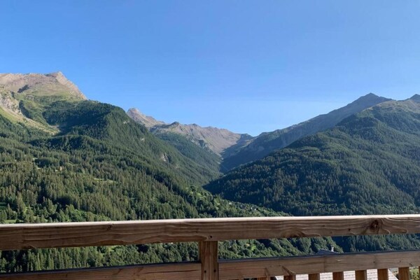 Foto van Appartement in Franse Alpen met zwembad & skiën - Vakantiehuis in Orcières - AreaSummer20KM