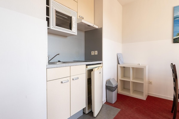 Foto van Klassieke Riviera-vakantie met zwembad in Grasse - Vakantiehuis in Grasse - Kitchen