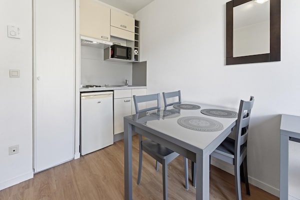 Foto van Zonnig vakantieappartement in Grasse voor 4 personen - DiningRoom