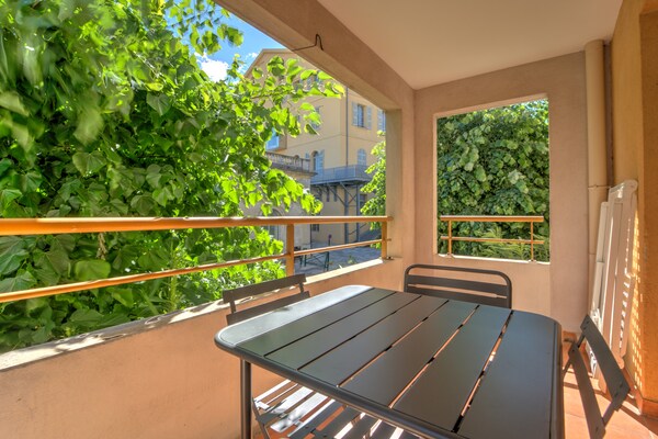 Foto van Appartement aan de Rivièra in Grasse met balkon - Vakantiehuis in Grasse - TerraceBalcony