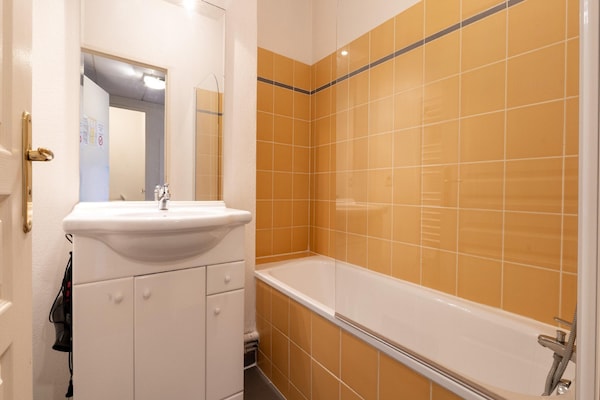 Foto van Huis in Grasse met terras en zwembad - Vakantiehuis in Grasse - BathRoom