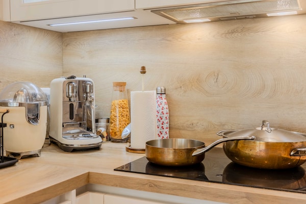 Foto van Licht appartement met airconditioning en uitzicht op zee - Antibes - Untagged