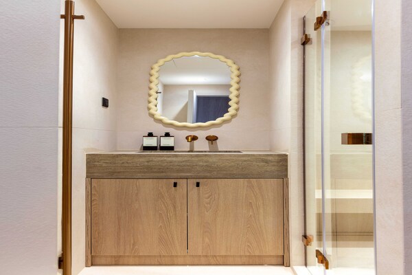 Foto van 1-slaapkamer/4-persoons appartement met prachtig uitzicht op zee - Untagged