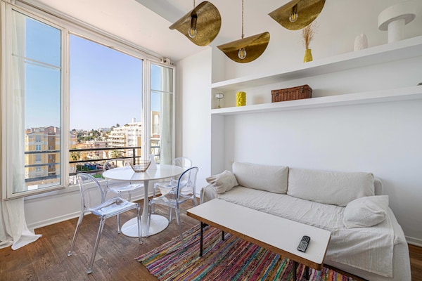 Foto van Appartement met airconditioning aan zee – Nice - Vakantiehuis in Nice - Untagged