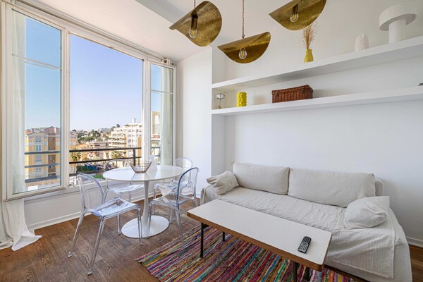 Foto van Appartement met airconditioning aan zee – Nice - Vakantiehuis in Nice - Untagged