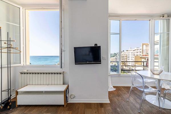 Foto van Appartement met airconditioning aan zee – Nice - Vakantiehuis in Nice - Untagged