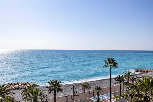 Foto van Appartement met airconditioning aan zee – Nice - Vakantiehuis in Nice - Untagged