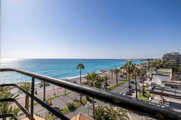 Foto van Appartement met airconditioning aan zee – Nice - Vakantiehuis in Nice - Untagged