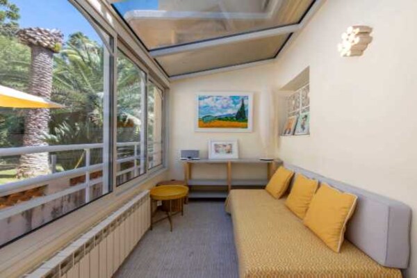 Foto van Penthouse met zeezicht en zwembad, airconditioning, 6 personen – Cannes - Untagged
