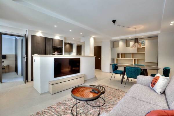 Foto van Luxe appartement met balkon - 2BR/6P - Cannes - Vakantiehuis in Cannes - 