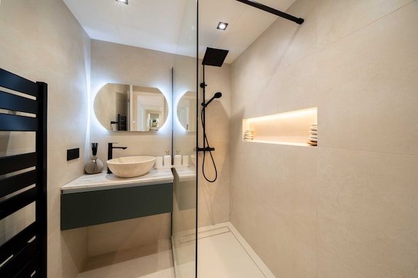 Foto van Elegant appartement - Airconditioning - 2 slaapkamers/5 personen - Cannes - Untagged