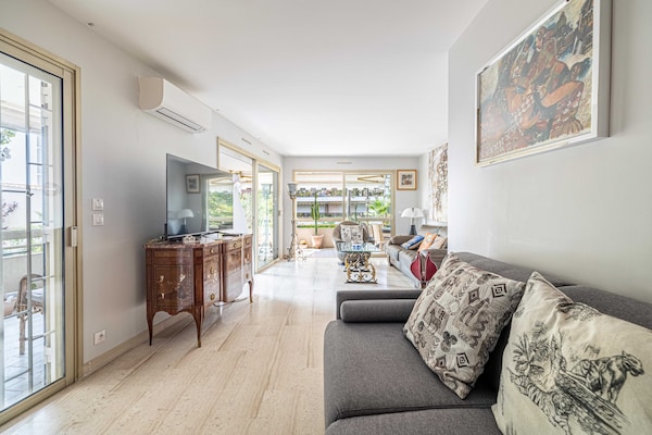 Foto van Prachtig appartement met airconditioning, 1 slaapkamer en 4 slaapkamers - Cannes - Untagged