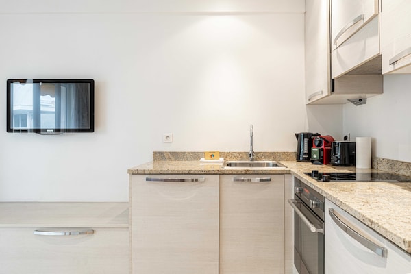 Foto van Modern appartement met airconditioning, 1 slaapkamer - 4 slaapkamers - met balkon - Untagged