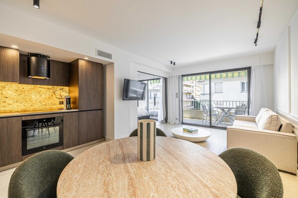 Foto van Prachtig appartement - Airconditioning - 2 slaapkamers - 5 personen - Cannes - Untagged
