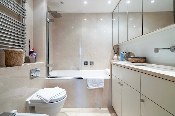 Foto van Modern appartement met airconditioning, 2 slaapkamers/4 personen - Cannes - Untagged