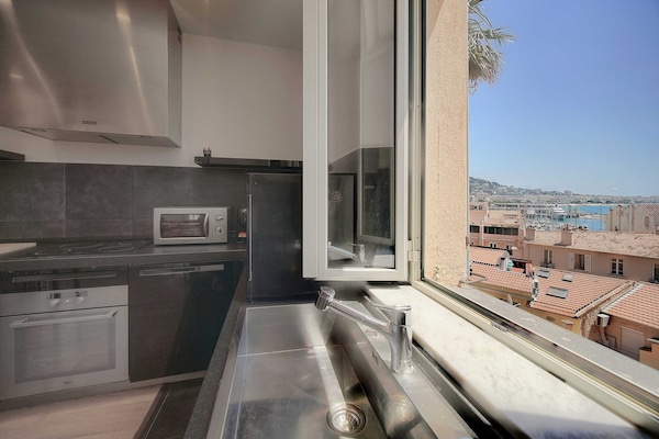 Foto van Prachtig appartement met airconditioning, 6 personen en uitzicht op zee - Cannes - Untagged