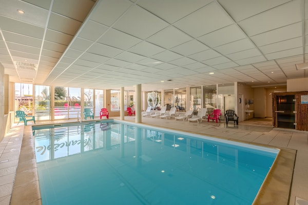 Foto van Retreat met panoramisch uitzicht op zee - Vakantiehuis in Plougonvelin - PoolOfHouse