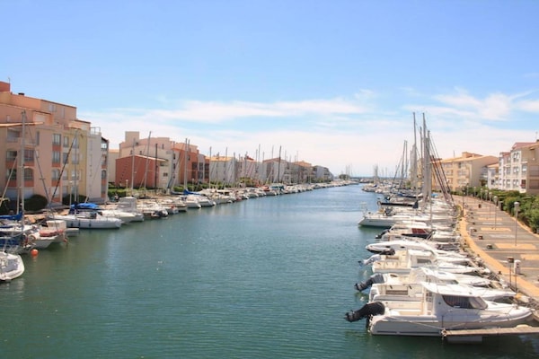 Foto van Zonnig appartement aan het water - Vakantiehuis in Agde - AreaSummer20KM