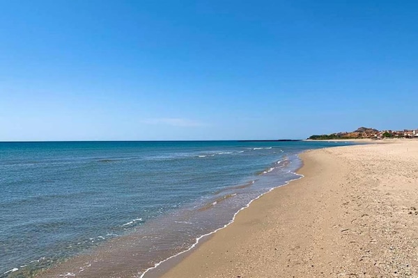Foto van Zonnig appartement aan het water - Vakantiehuis in Agde - AreaSummer20KM