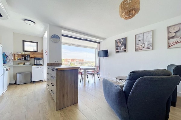 Foto van Alpine ski-appartement in Tignes voor 4 personen - Vakantiehuis in Agde - LivingRoom