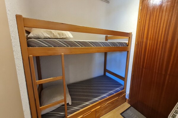 Foto van Compact en comfortabel verblijf in de Alpen - Vakantiehuis in Les Deux Alpes - ChildrenRoom