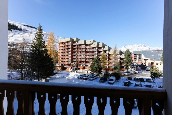 Foto van Licht appartement met balkon - Vakantiehuis in Les Deux Alpes - TerraceBalcony
