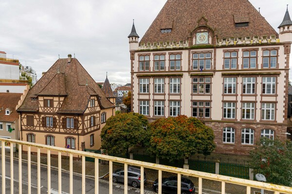 Foto van Prachtig 3-slaapkamer/6-persoons familieappartement in Straatsburg - Untagged