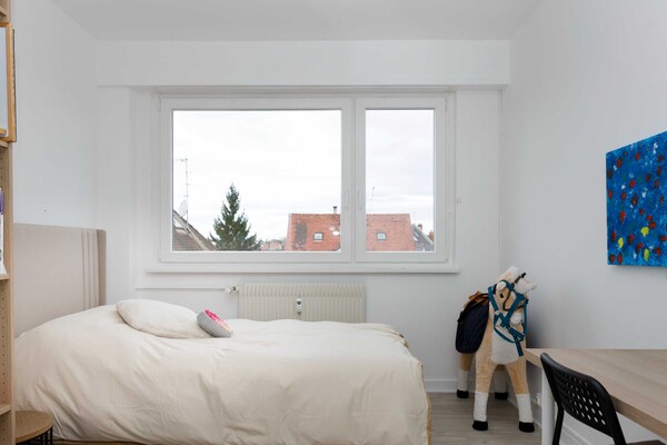 Foto van Prachtig 3-slaapkamer/6-persoons familieappartement in Straatsburg - Untagged