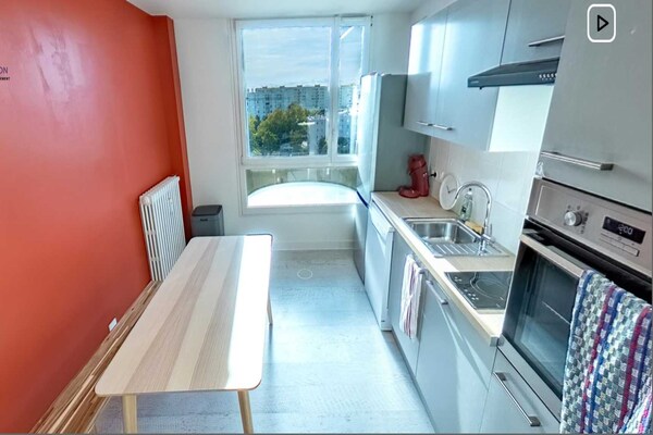 Foto van Gezellige kamer in een vriendelijk gedeeld appartement – Lyon 8e - Untagged