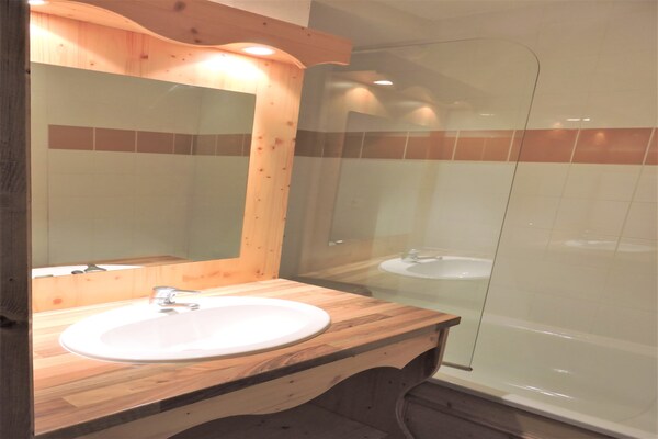 Foto van Appartement in Orelle met balkon - Vakantiehuis in Orelle - BathRoom