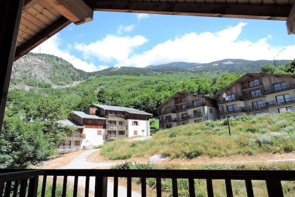 Foto van Appartement in Orelle met balkon - Vakantiehuis in Orelle - TerraceBalcony