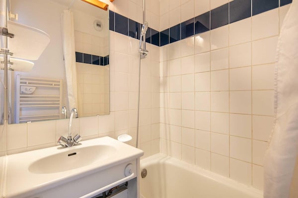 Foto van Alpine appartement met 1 slaapkamer in Tignes - Vakantiehuis in Tignes - BathRoom